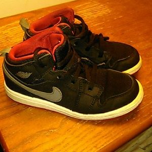 Kids retro Jordan 1s
